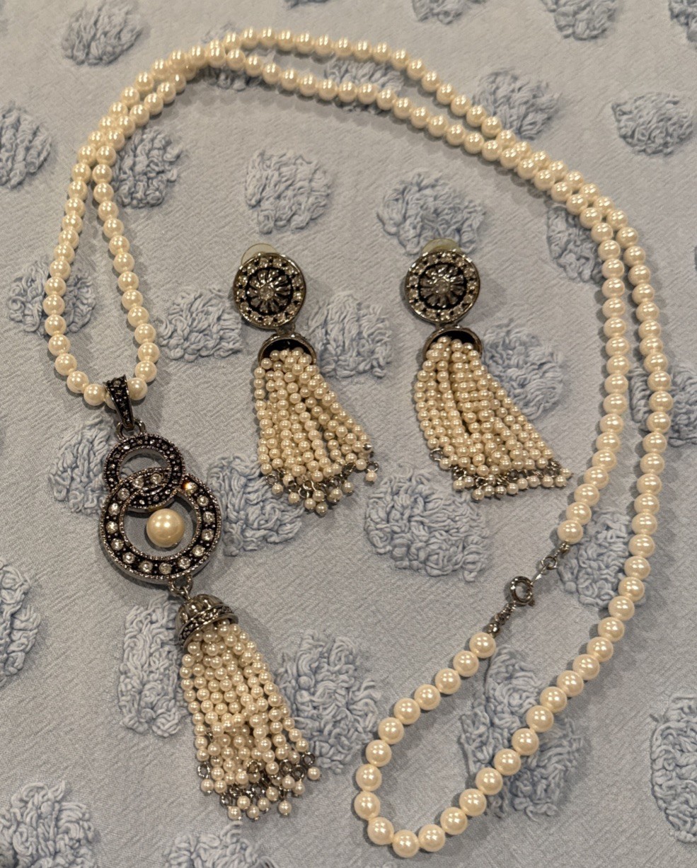 Vintage 1994 Avon “Café Society” White Beaded Tassel Necklace & Earrings Set