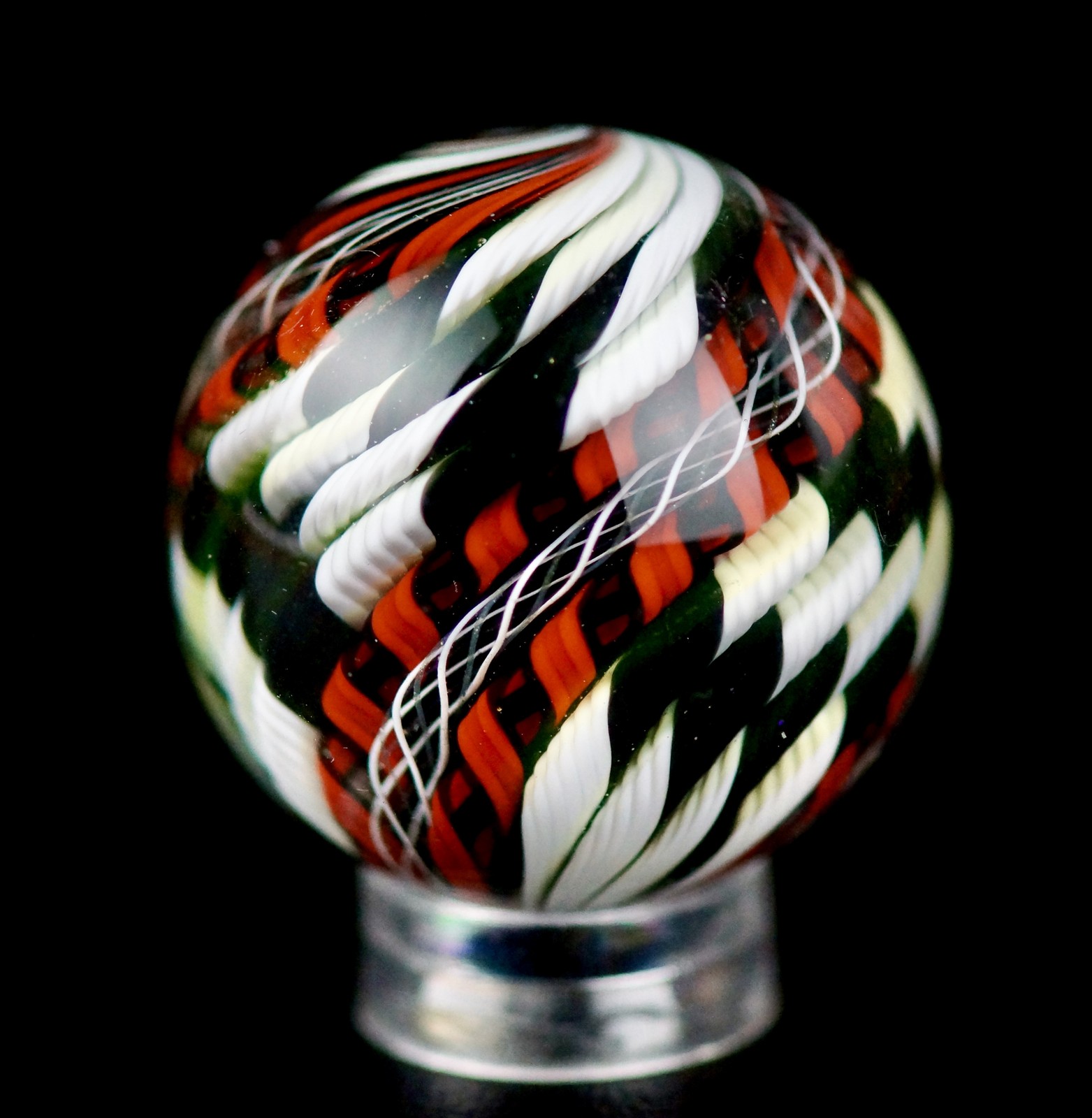 Bryan Trillas Glass Marble/Filigree 14 Cane Pattern/UV/B&W with Red/1.0-1.1in Bryan Trillas Glass Marble/Filigree 14 Cane Pattern/UV/B&W with Red/1.0-1.1in