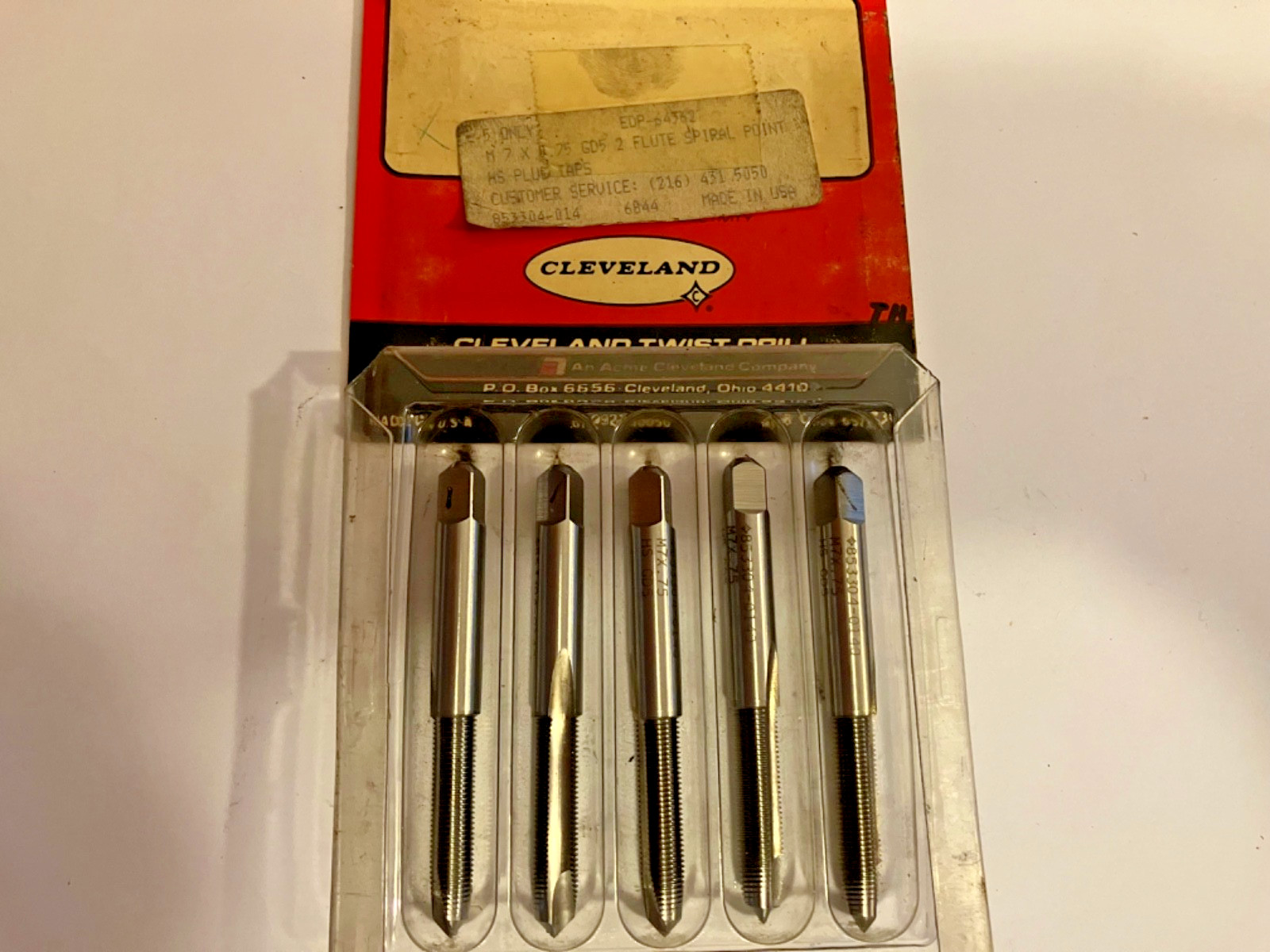 New Cleveland USA Taps. (M7 x .75) Price for 1 box of 5 pcs. / 3 available. New Cleveland USA Taps. (M7 x .75) Price for 1 box of 5 pcs. / 3 available.