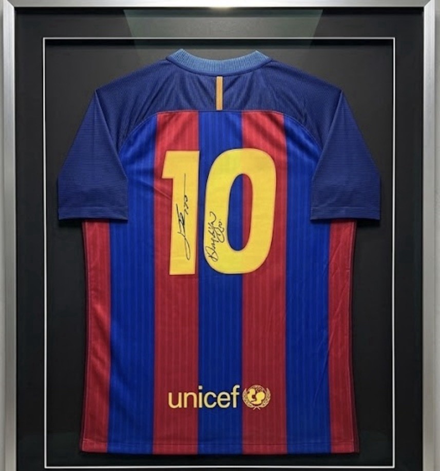 Lionel Messi AND Ronaldinho Dual Signed FC Barcelona 16-17 w/ ICONS COA