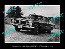 OLD LARGE HISTORIC PHOTO OF 1969 PLYMOUTH BARRACUDA FASTBACK LAUNCH PRESS PHOTO picture