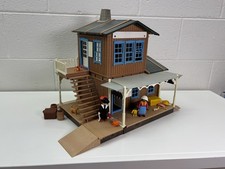 Playmobil 3770 Western Train Station Colorado Springs - Incomplete picture