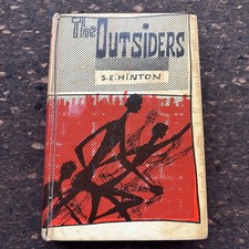 THE OUTSIDERS by S. E. HINTON 1967 Reinforced Binding VIKING PRESS Ex Libris picture