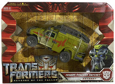 Transformers Revenge of the Fallen Desert Tracker Ratchet Voyager Class NEW 2008 picture