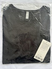 Lululemon Love Sleeveless Tank (LW1AOPS) Women - Size: 10 - Color: Black picture