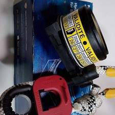 The Hammar  Hydrostatic Release Unit is a standard universal safety component. picture