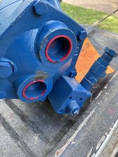 VICKERS PVB20RS20CC11 HYDRAULIC PISTON PUMP 362030 OEM picture