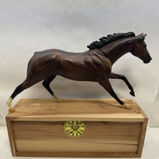 Breyer Traditional Model Horse Bay Running Thoroughbred #901 - Custom / Repair picture