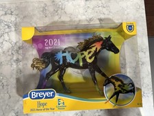 Breyer Covenant House Hope 2021 Horse of the Year 1:12 Scale 62121 Rainbow picture