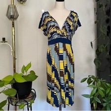 BCBG Max Azria Navy Blue Plaid Geometric V-Neck Midi Dress Short Cap Sleeve M picture