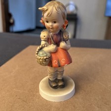 M.J.Hummel 81/2/0 School Girl 4 1/4