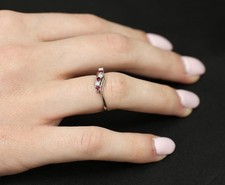 Vintage 0.19ct Ruby & 0.17ct Diamond Platinum Wavy Ring Size 6.5, 3.29g picture
