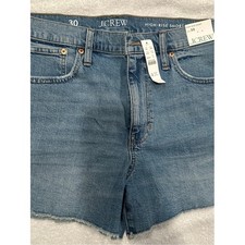 J. Crew NWT High-Rise Denim Short Tea Time Wash Size 30 AV425 picture