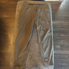 Lululemon Men's XL Medium ABC Jogger Warpstreme Army Green EUC picture