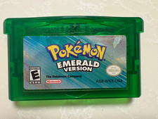 Pokémon Emerald (Game Boy Advance) *Pre-Owned* picture