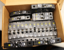 Square D EJB14020, P-2169 20 Amp 1 Pole Circuit Breaker (LOT OF 19) NEW TAKE OUT picture