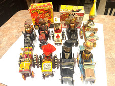 Vintage Marx Tin Whoopee Crazy Car lot picture