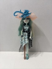 Vandala Doubloons Monster High Fashion Doll Incomplete picture