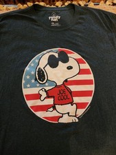 Family Fun Joe cool snoopy tee size 2xl blue American flag picture