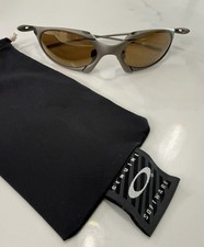 AUTHENTIC VINTAGE OAKLEY Romeo X Metal Titanium Sunglasses Gold Iridium Lens picture