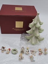Lenox Peanuts Snoopy & Friends Christmas Mini Ornaments & Display Tree 11-PC New picture