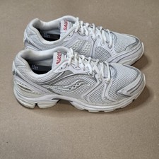 Saucony ProGrid Triumph 4 Heritage Pack -White Silver M 6.5/W 8 EUC S70841-1 picture