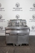 DEAN TWO BAY GAS (75 LBS CAPACITY PER BAY) FRYER W FILTRATION SYSTEM MODEL SCFD2 picture