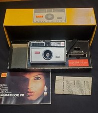 Vintage Kodak Instamatic 100 Outfit in very good condition With Original Box  picture