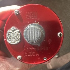 1977 ABU Sweden Ambassadeur 5000A Red Working Vintage Casting Reel picture