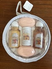 SARAH MICHAELS TRAVEL ENSEMBLE- PEACH- TALC, LOTION, SHOWER GEL NEW RARE VINTAGE picture