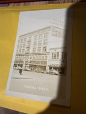 WA Yakima RPPC 1940's HOTEL COMMERCIAL & STREET SCENE Hazel's Ice Cream Parlour picture