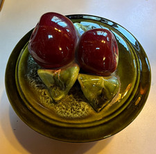 VTG MCM Wade Of California Pottery Green Glaze Apple Covered Lid Dish - 5.75” picture