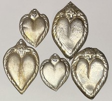 Hispanoamerican antique Ex Votos lot 5 Hearts, miracle, lamine du metal & silver picture