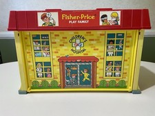 Vtg Fisher Price Little People Hospital 931 Lot Action Garage Car Medical Clinic picture