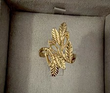 VINTAGE ESTATE 14K SOLID Yellow Gold 1 1/6 Wide FilagreeLeaf Ring Size 8 picture