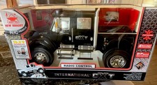 New Bright International CXT RC Truck 19.2V No. 6661 NEW IN BOX RARE picture