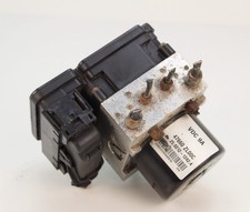 2009-2011 Nissan Pathfinder Xterra ABS Anti-Lock Brake Pump Module 47660-ZL00C picture