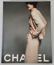 CHANEL Boutique Fall Winter 1996-97 Vintage Hardcover Fashion Lookbook Catalog picture
