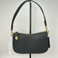 Coach Womens Swinger 20 Shoulder Bag Leather C2643 Black picture