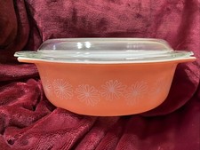 VTG Nice PYREX 1.5QT Pink Daisy Cinderella Oval Covered Casserole Bake Dish 043 picture