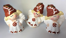 Vintage Style Ceramic Christmas Angel Figurines Set of 3 White Burgundy 4