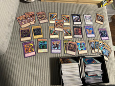 Yu-Gi-Oh 500+ Card Collection Lot Blue-Eyes Dark Magician Exodia Holos 1st Ed picture