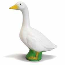Union Products Wild Goose Outdoor Lawn and Garden Statue, 23