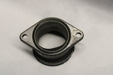 CARBURETOR HOLDER 16065-1365 2000 KAWASAKI ZX9 2000 Kawasaki ZX-9R picture