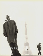 1959 Vintage RICHARD AVEDON French Comedian JACQUES TATI Eiffel Tower Photo Art picture