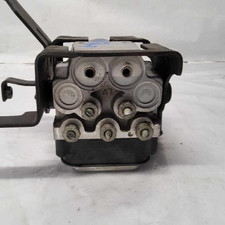 2003-2005 Chevrolet Silverado 2500 Anti Lock Brake Pump Assembly ABS USED picture