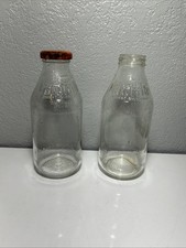 Vintage 1970s 1980s GatoradeThirst Quencher 32 Oz GlassBottle Orange Metal Cap picture