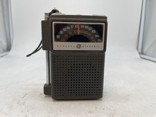 Vintage General Electric (GE) AM/FM Portable Pocket Transistor Radio - Free S/H picture