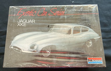 Monogram Jaguar XKE 1/24 Model Kit #2907 1989 Factory Sealed picture