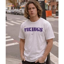 Vtg Nike Y2K T-Shirt Mens L White Minnesota Vikings  Center Swoosh Graphic Tee picture
